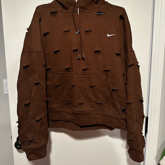 Nike x Jacquemus Swoosh Hoodie - Picture 9 of 9